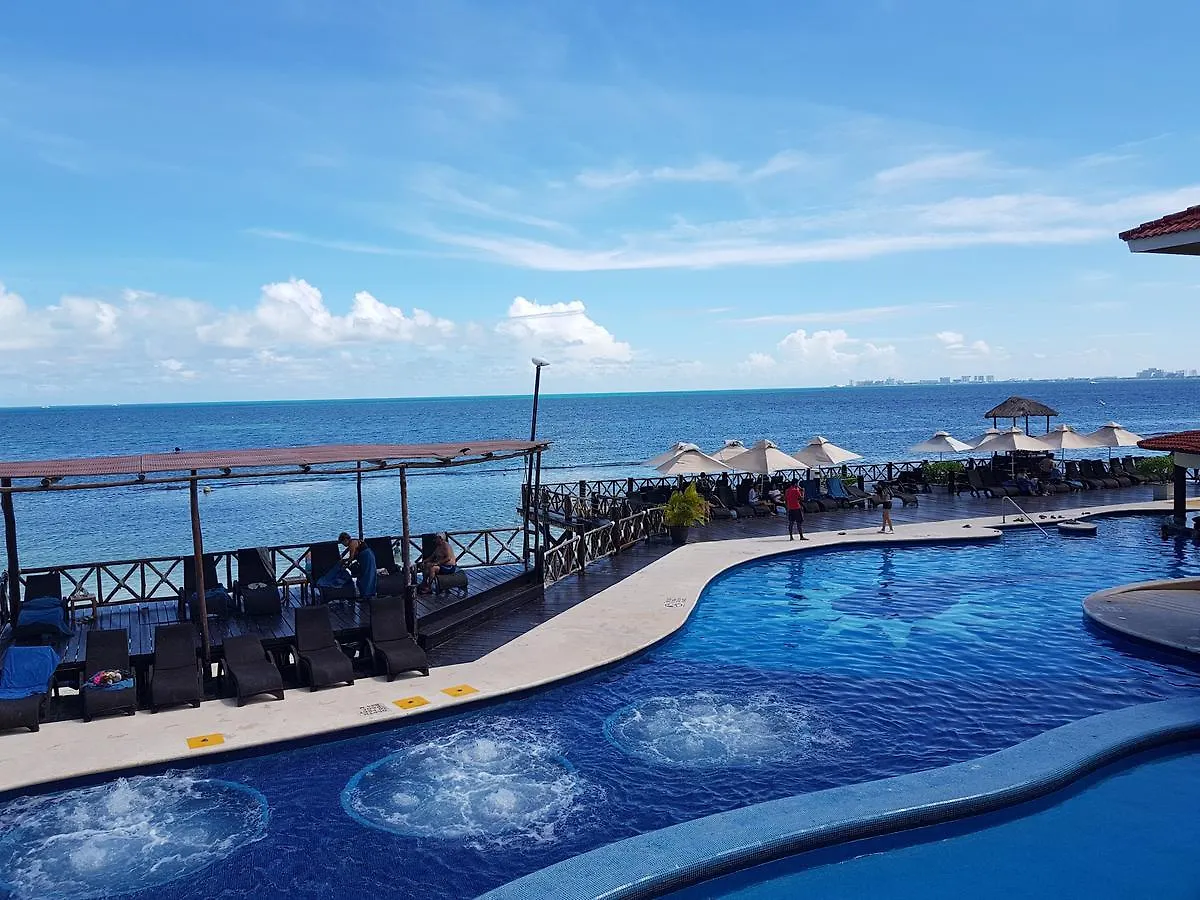 Suite Frente Al Mar كانكون شقة