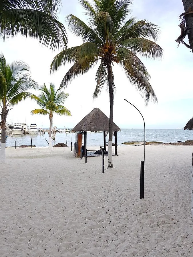 Suite Frente Al Mar كانكون 0*,  المكسيك